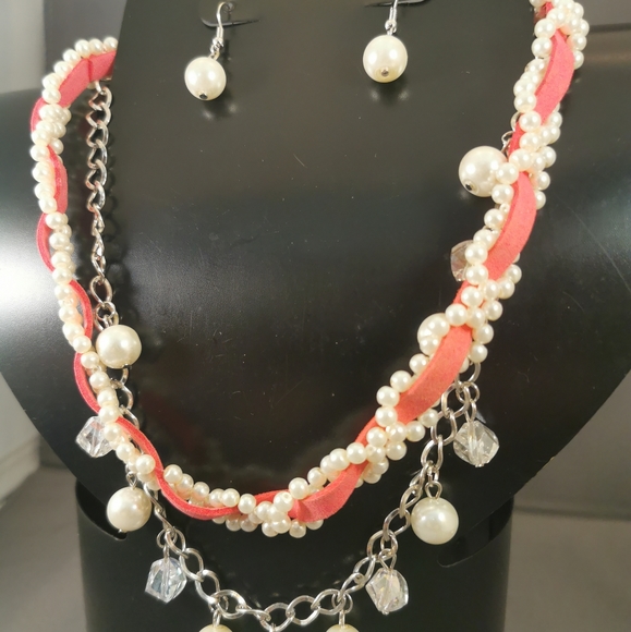 Pearls set - Picture 2 of 2